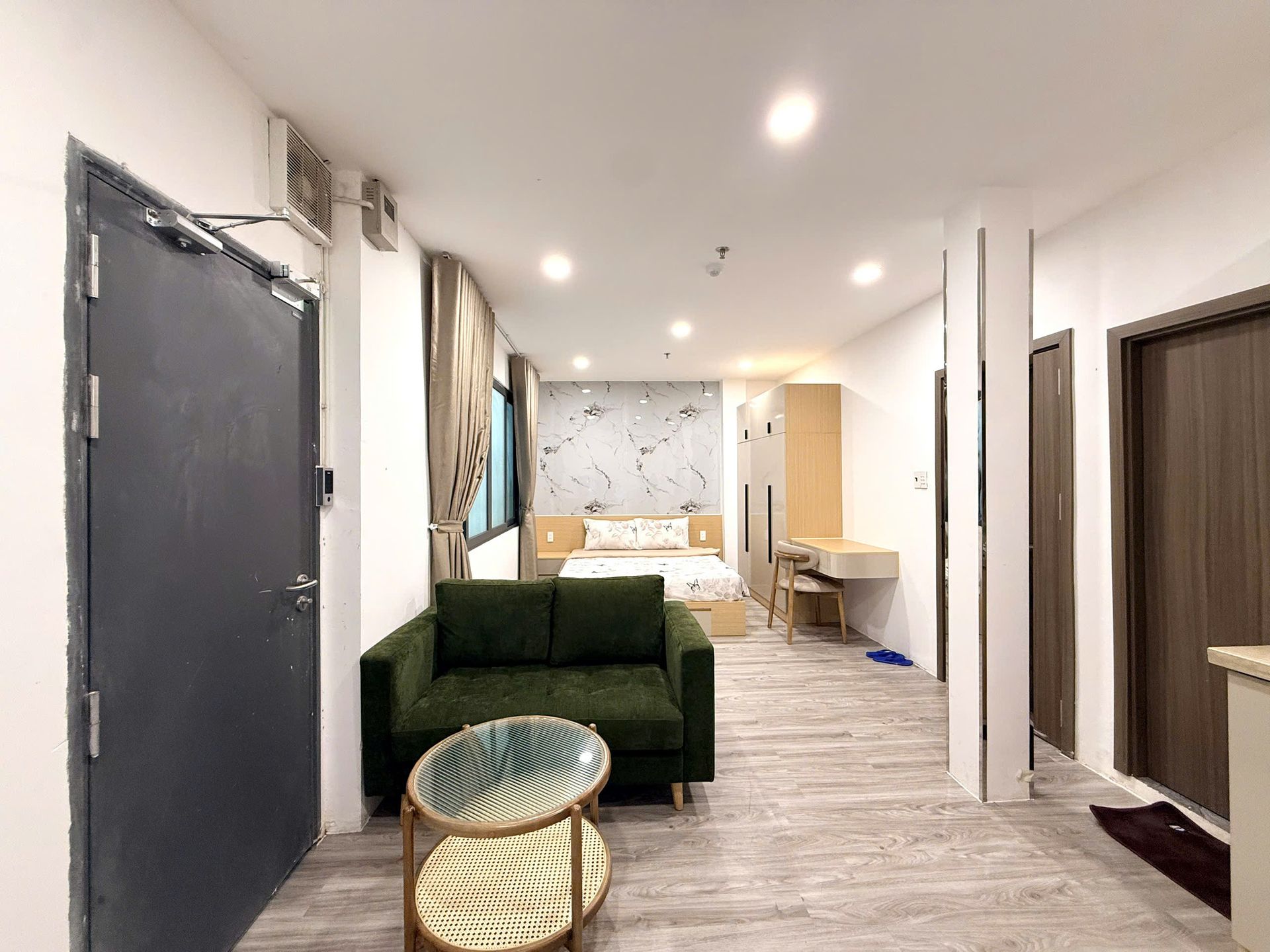 Toàn cảnh Studio