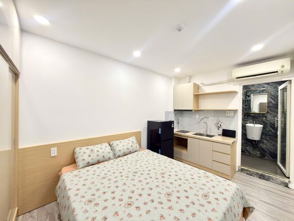 402 - 139 NVC — 6