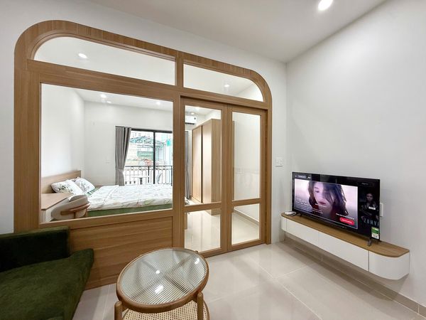 203 - 16DS63 — 11