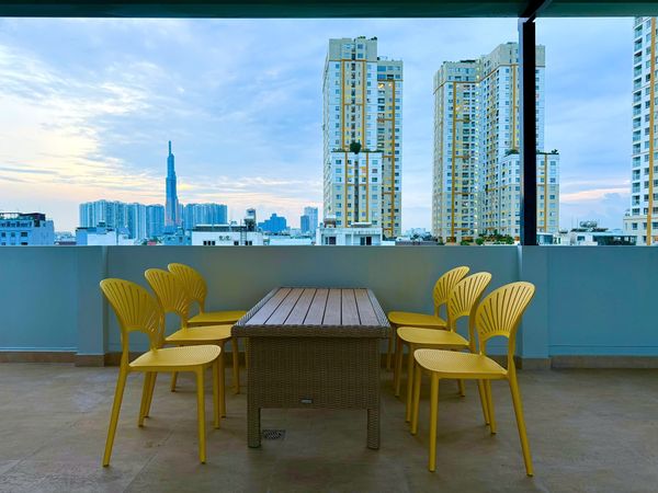 204 - 16DS63 — 6