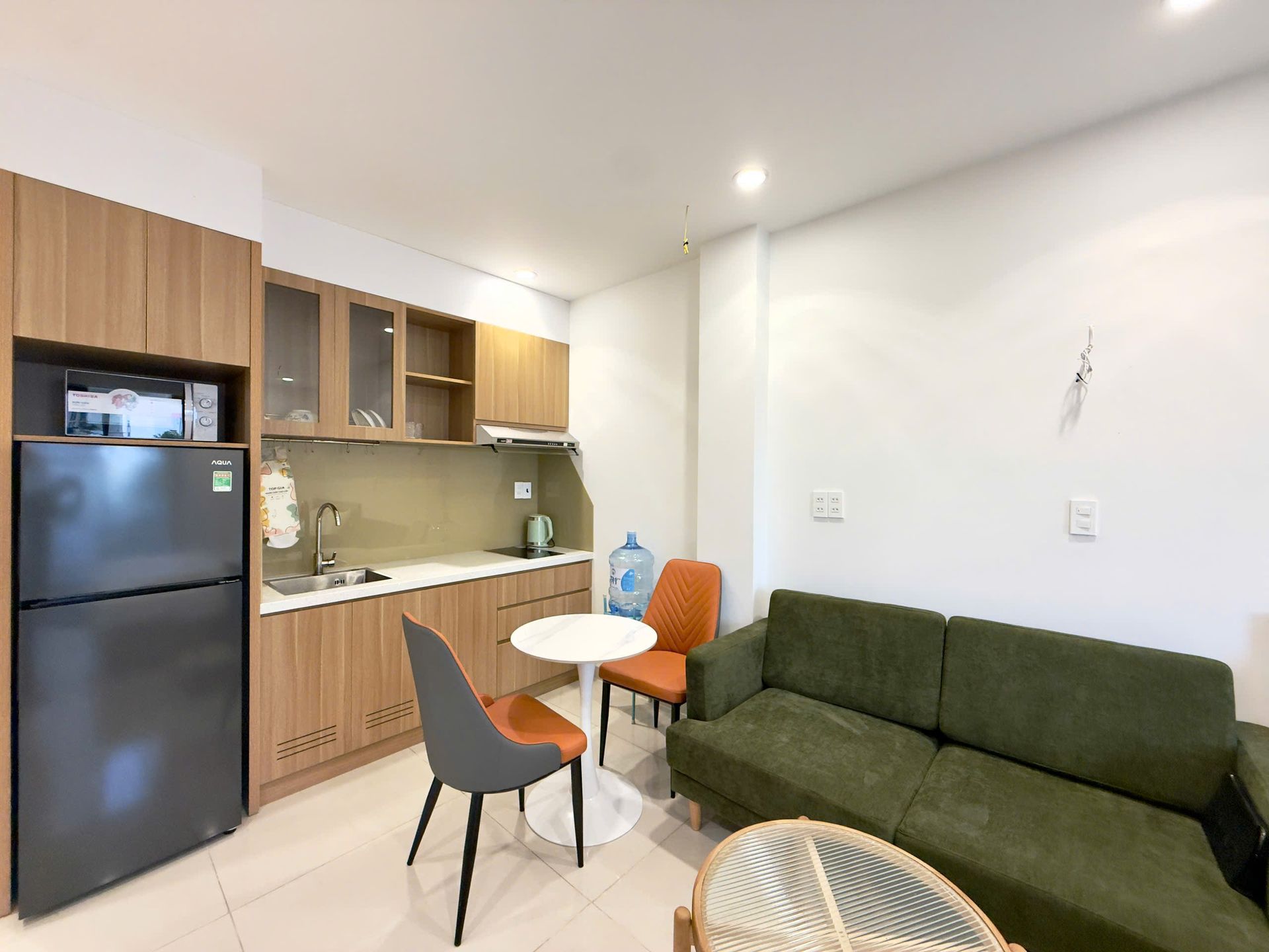 Tủ lạnh và bếp
