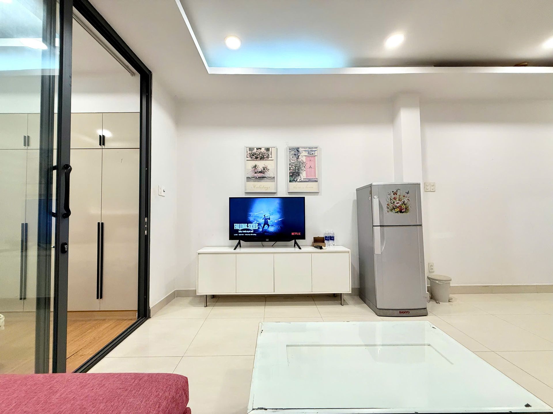 Ti vi và tủ lạnh