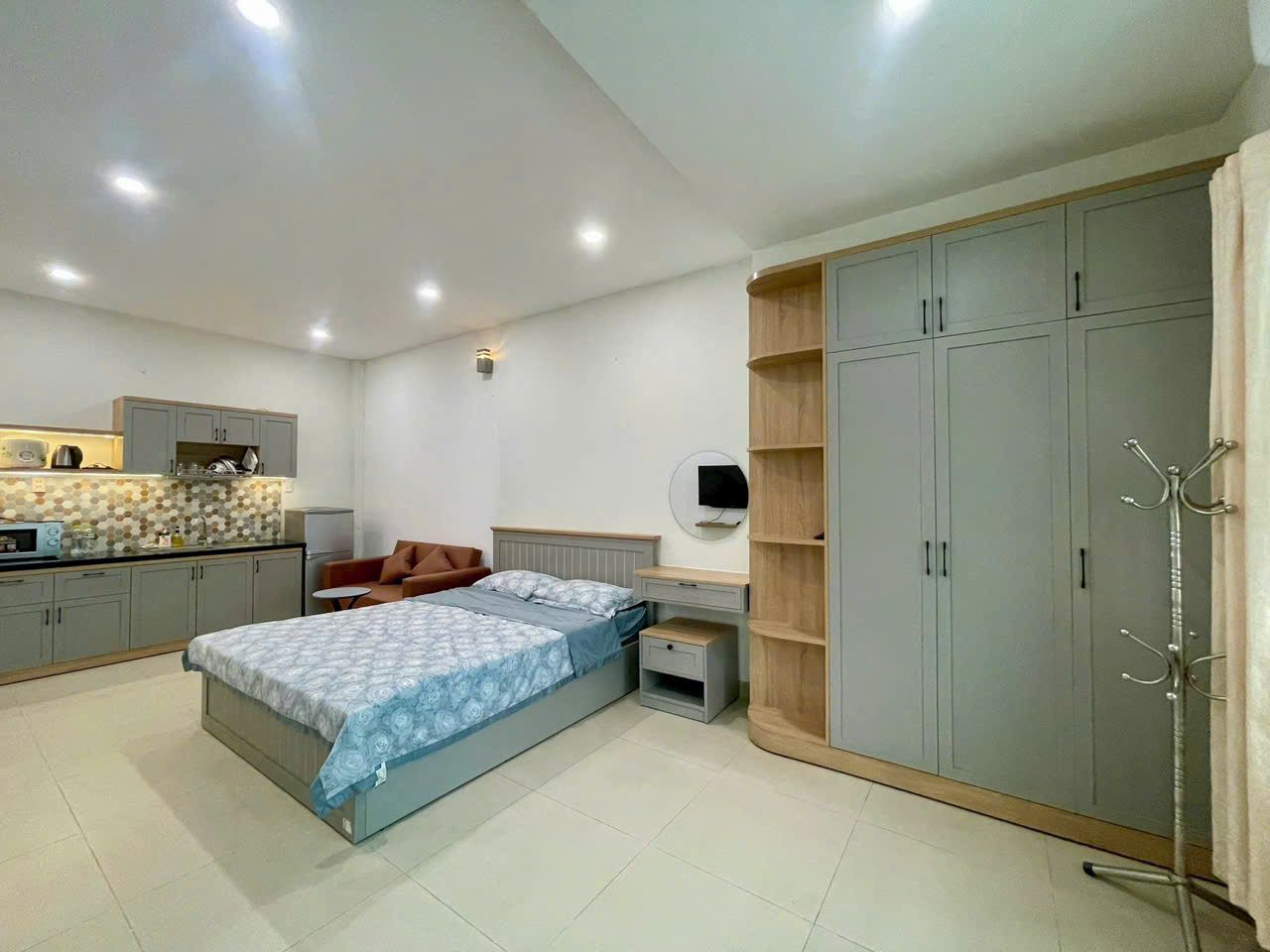 Tủ quần áo